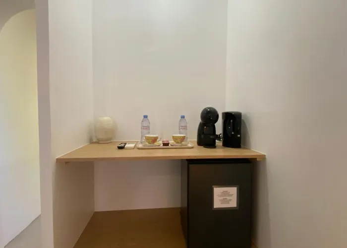 Hebe La Πανσιόν Cogolin